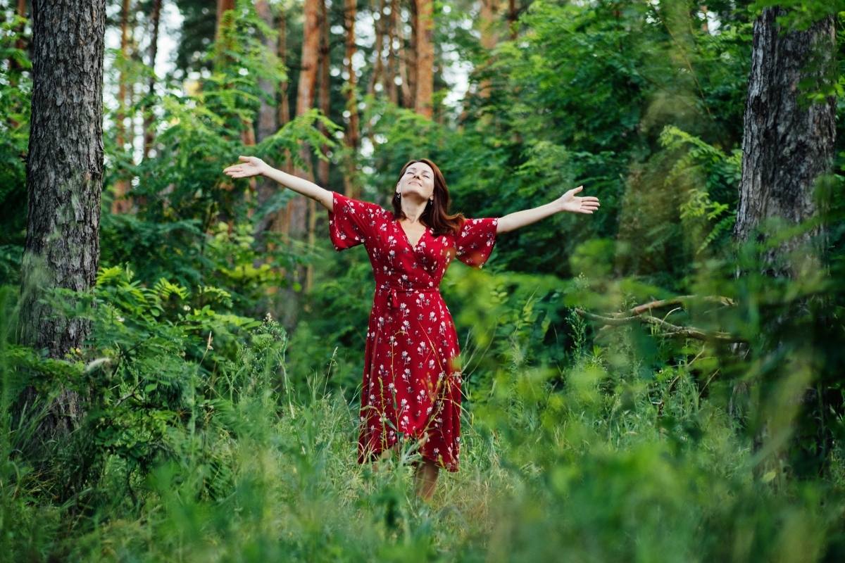 Explore the health benefits of arm lift surgery beyond aesthetics. Learn how this procedure improves physical comfort, mobility, and muscle tone.